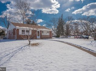 25 Lawnton Rd, East Norriton, PA 19401