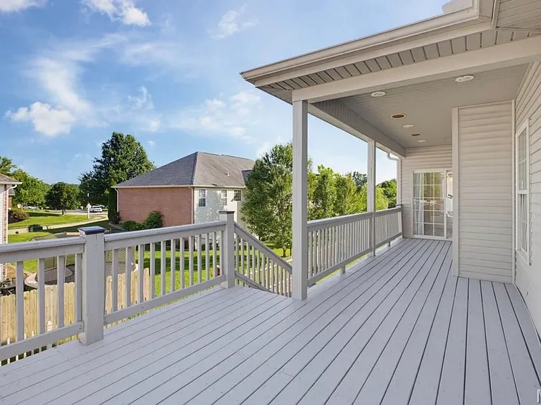 1835 Evondale Dr — Photo 20