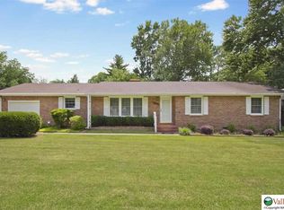 612 Valley View Ter SE, Huntsville, AL 35803