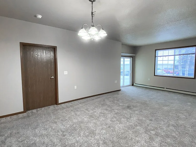 Amber Crossing Apartments — Photo 13