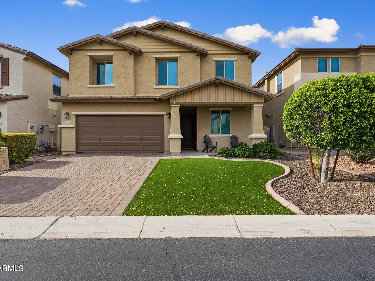 4 bed, 3.0 bath, 2183 sqft, $2,549 — Photo 1