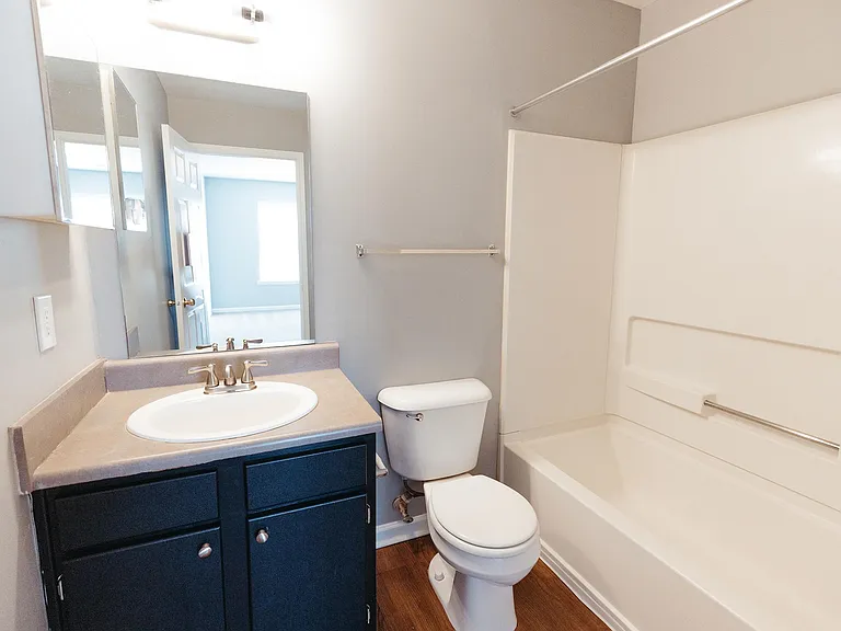 1310 N Rutherford Blvd — Photo 27
