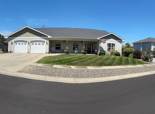 314 Julie Dr, Moscow, ID 83843