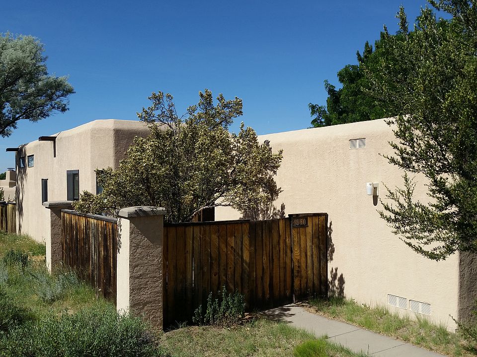 1st image of 2850 Plaza Amarilla