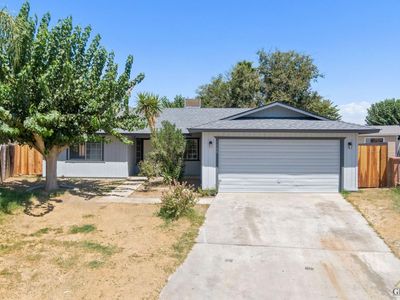 7508 San Emidio Ct, Lamont, CA, 93241