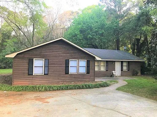 2 bed, 850 sqft, $1,400 — Photo 1