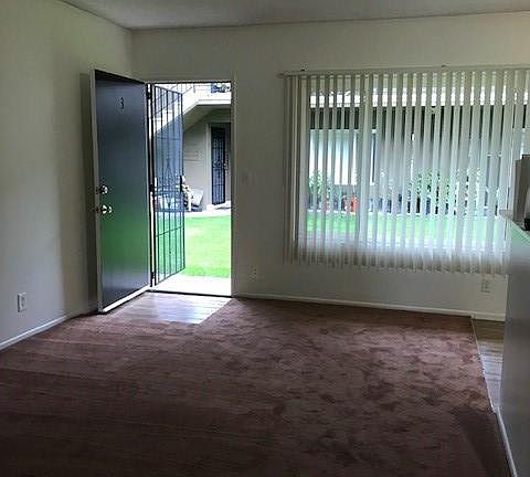 5th image of 12571 Shelley Dr APT 3