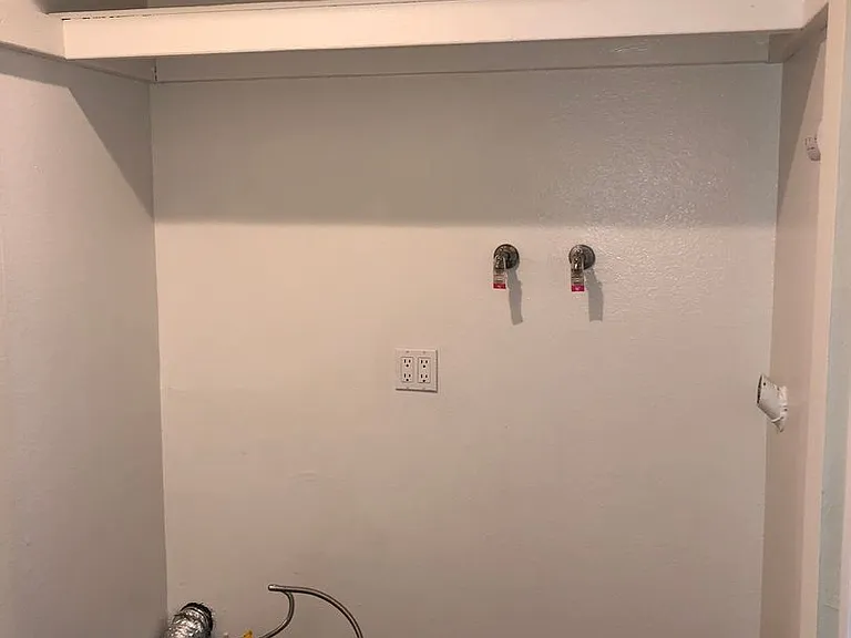 8362 Atlanta Ave — Photo 26