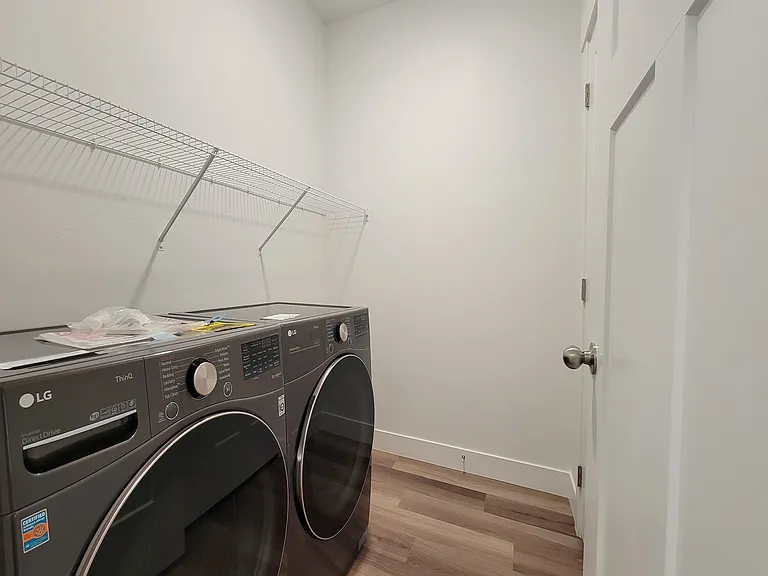471 N 325 W #471 — Photo 20
