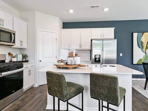 7th image of this home