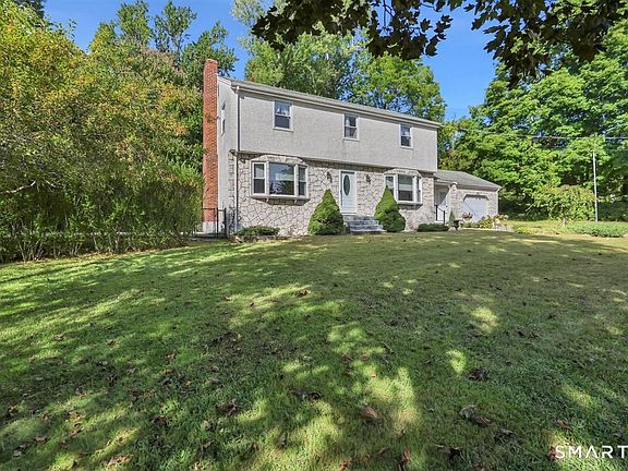 2nd image of 132 Pepperidge Road