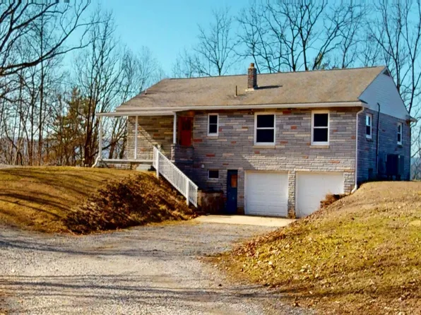 1770 Liberty Dr, Williamsport, PA 17701