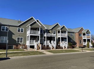 2998 Triumph Dr UNIT 8, Sun Prairie, WI 53590