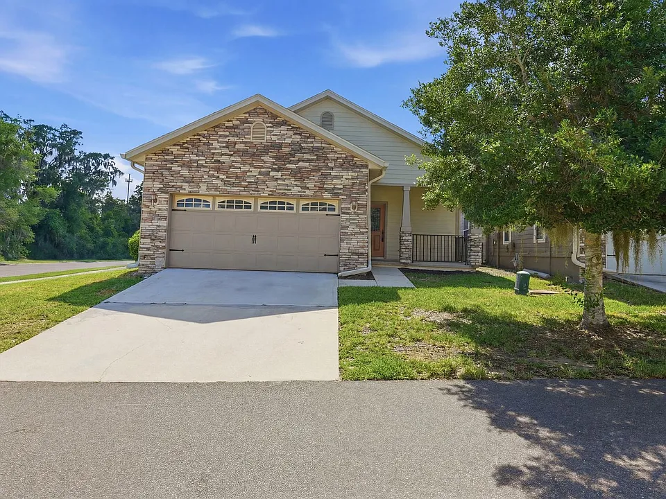 1316 NW 120th Way