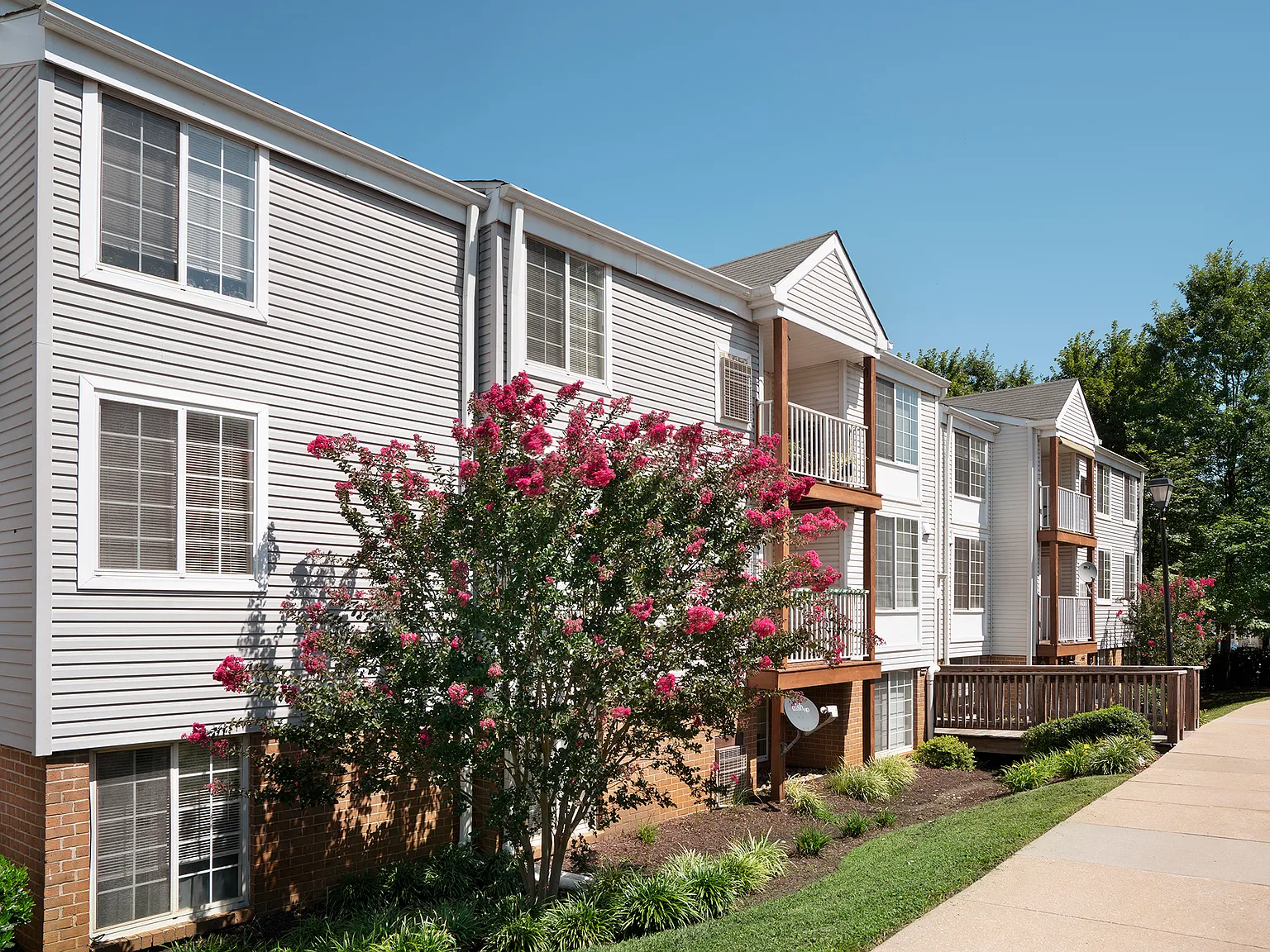 The Apartments at Canterbury — Photo 4
