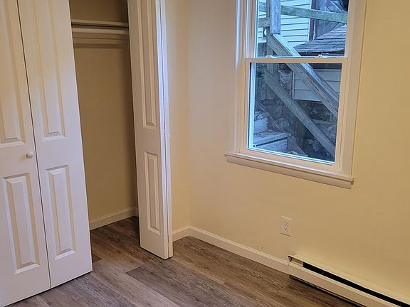 4th image of 31A Vineyard Ave