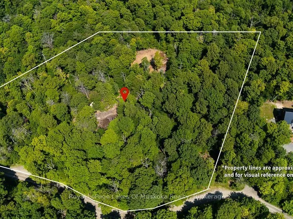 101 Gryffin Bluffs Ln Lot 15, Huntsville, ON P0B 1M0