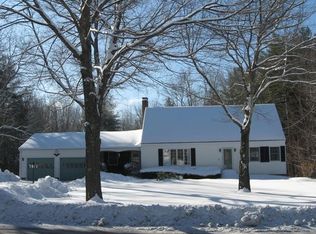 85 Chamberlain St, Rochester, NH 03867