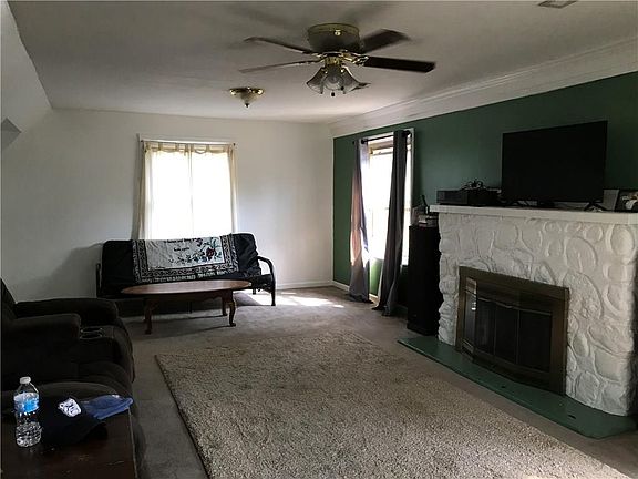2nd image of 998 North Dr