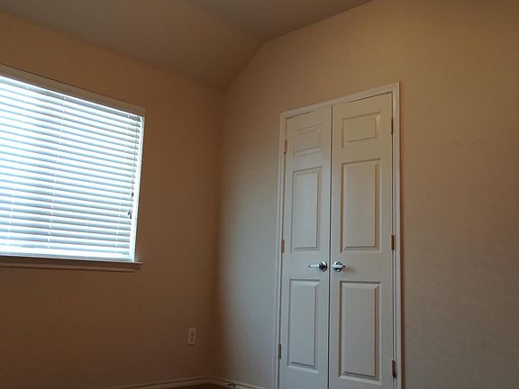 5th image of 9990 Cedarcrest Dr