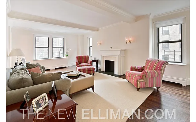 Sold by Douglas Elliman | media 21