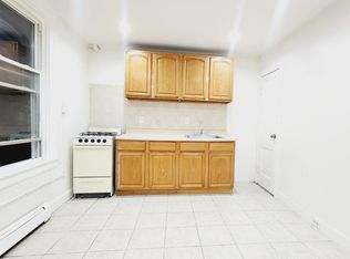 776 Grand St #4, Jersey City, NJ 07304