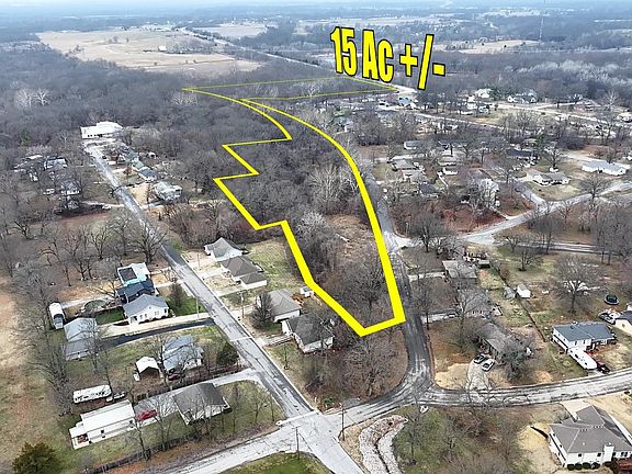 4th image of W Allen St