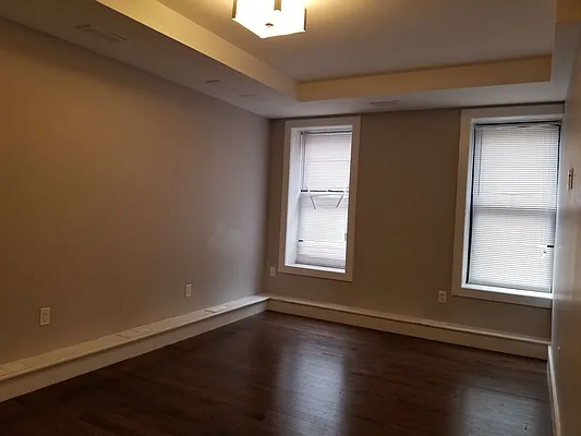 Rented by Bruma Realty LLC | media 23