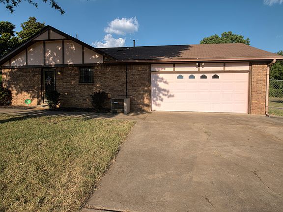 4th image of 1706 E 31st Pl N