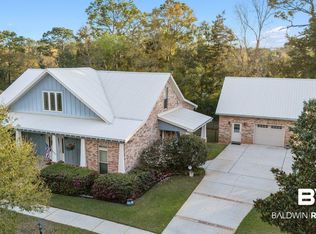 107 Ronforth St, Fairhope, AL 36532