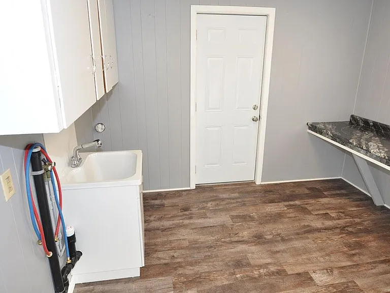 544 Fair Ave NW #A — Photo 7