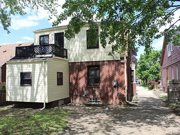 4th image of 5543 Balfour Rd