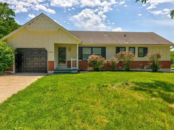 16001 E 30th Terrace Ct S, Independence, MO 64057