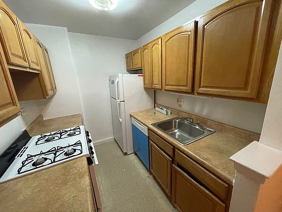 4th image of 66-25 103rd St #3B