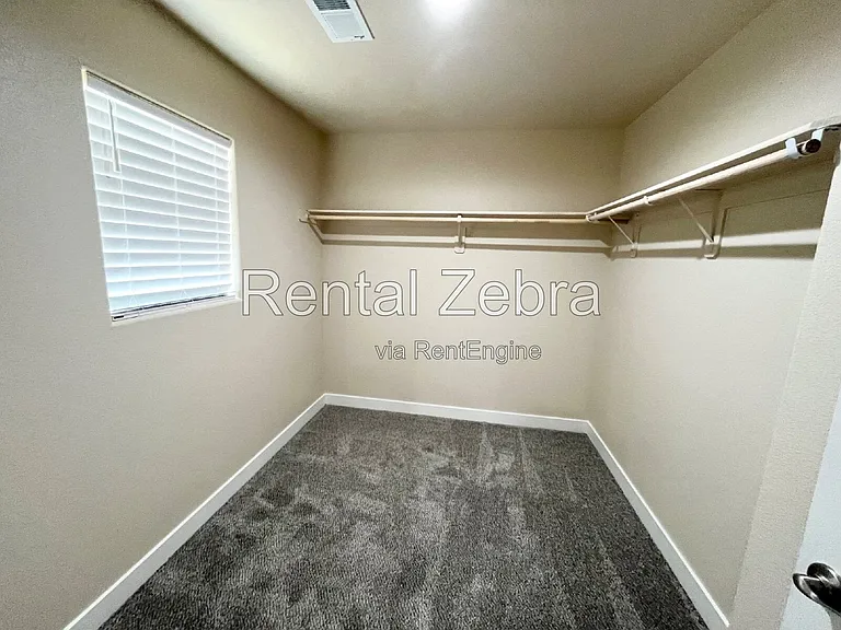 1310 Playa Del Rey Dr — Photo 23