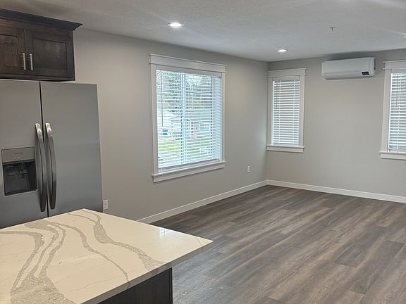 4th image of 491-497 Marino Dr N #493