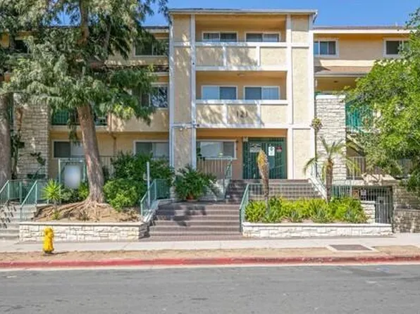 121 Sinclair Ave Unit 107, Glendale, CA 91206