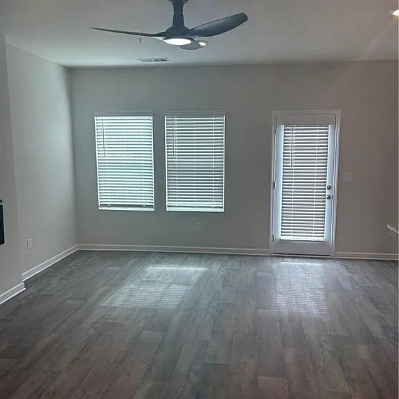11531 Kimberly Way — Photo 2