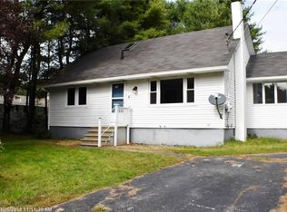 4 Libby St, Lisbon, ME 04252