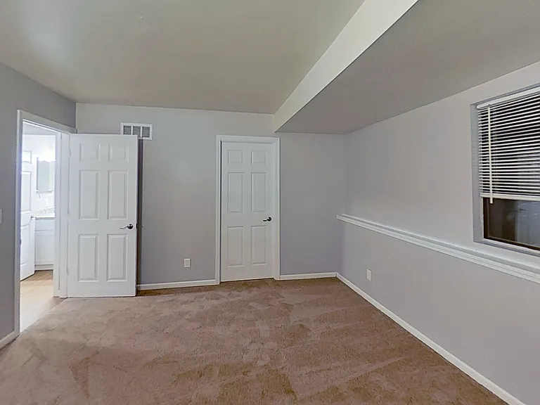 Parkwood Village Townhomes — Photo 7