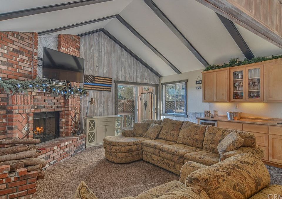 1st image of 28171 Arbon Ln