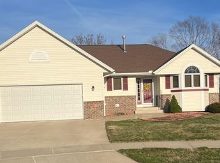 4206 York Ln NW, Rochester, MN 55901