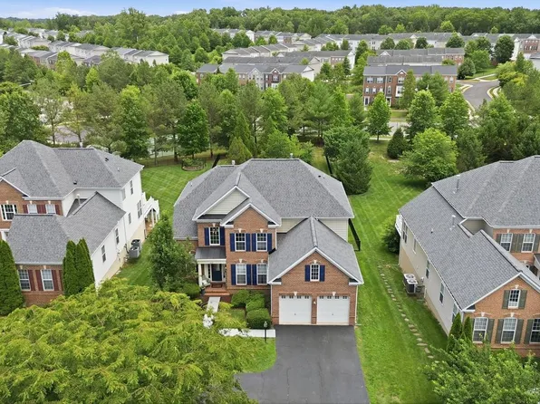 6657 Oakton Ave, Haymarket, VA 20169