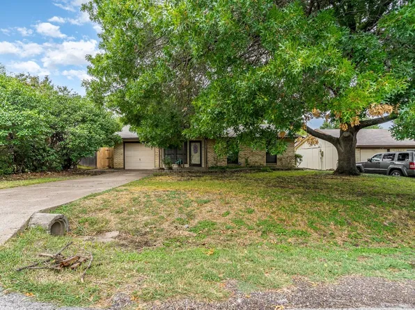307 Linkcrest Dr, Duncanville, TX 75137