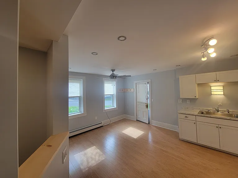 5-63 South St — Photo 8