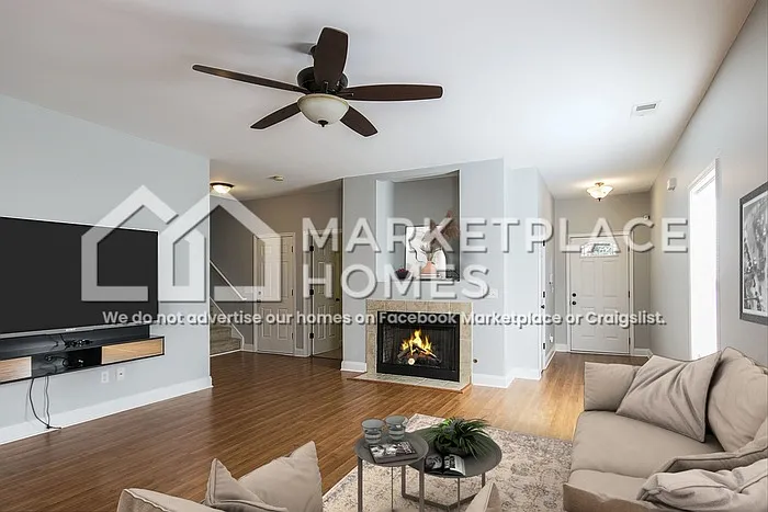 35 Greenbrook Ct — Photo 4