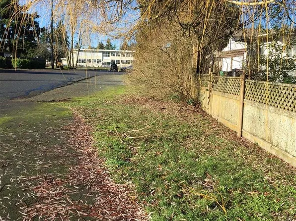 1305 Waddington Rd Lot 1, Nanaimo, BC V9S 4V8