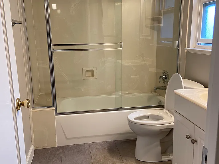 1222 Carmel Ct #1222 — Photo 8