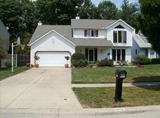 19720 Ridgeland Ave, Cleveland, OH 44135