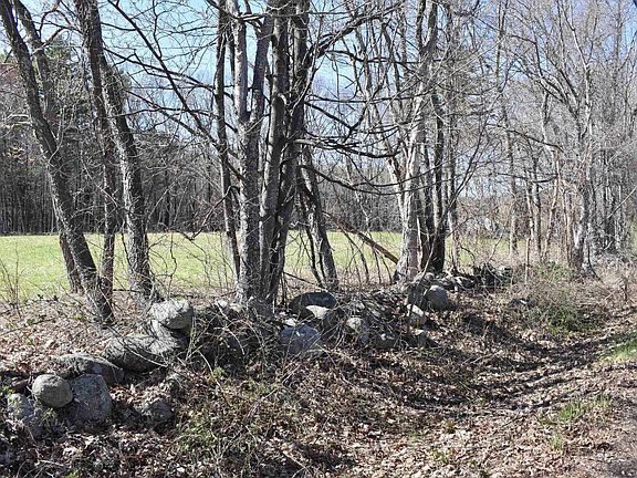 2nd image of 100 Mack Hill Road